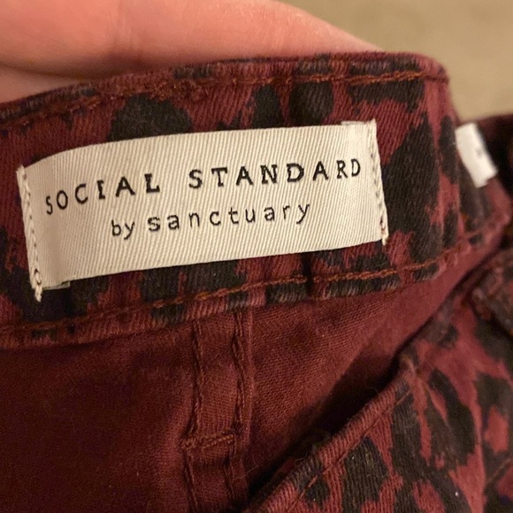 ***NWT*** SOCIAL STANDARD MID-RISE ANKLE SKINNY JEANS SIZE 16 - Picture 2 of 11